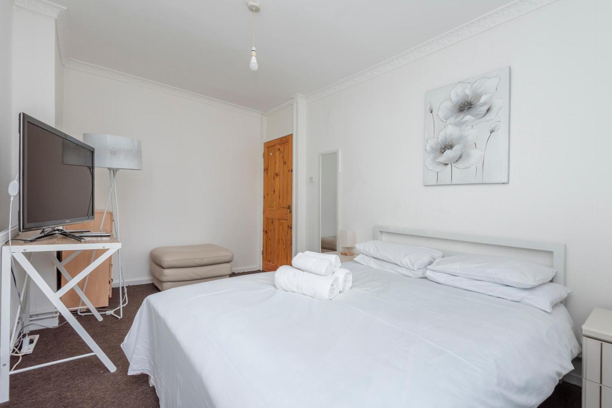 Entire 3 Bedroom Luxury Apartment In London With Private Balcony Экстерьер фото